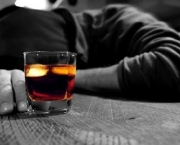 sintomas-do-alcoolismo-2
